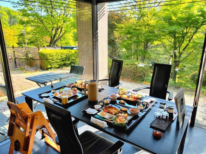 Food & Drinks 3, Gora Saryo, Hakone