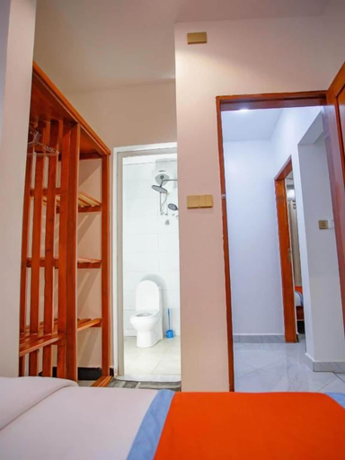 Room 3, Salpat Camp Lodge, Moshi Urban
