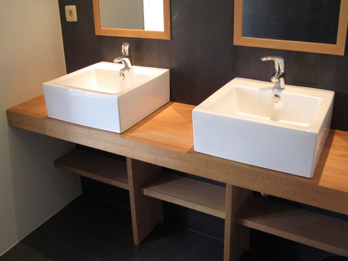 Bathroom 4, Bovigny holiday home with cinema, Luxembourg