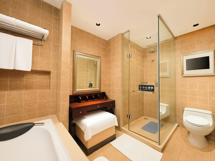 Bathroom 5, C&D Resort Wuyishan, Nanping