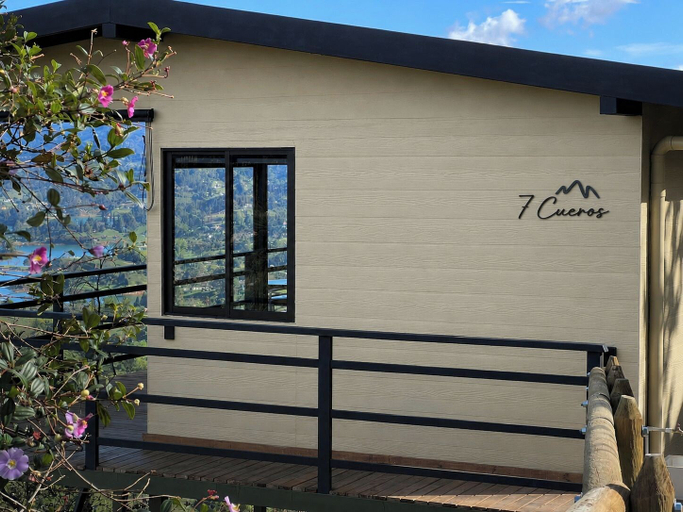 Room 5, Alto Sereno, Peñol