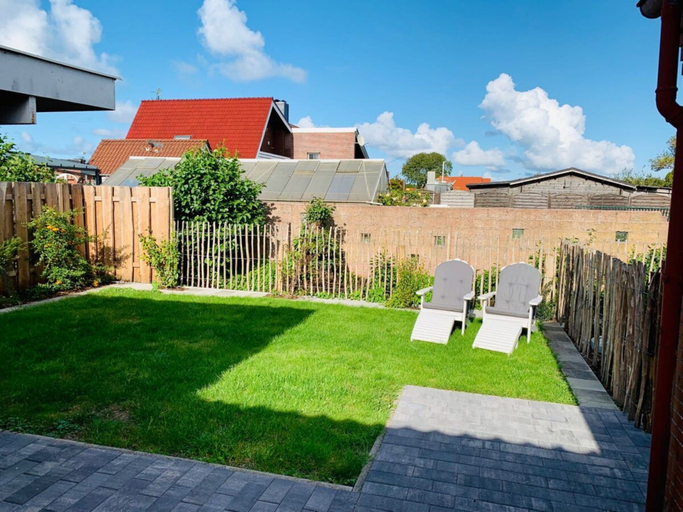 Property grounds 2, Mariechen am Meer Apt. 2 - Norddeich, Aurich