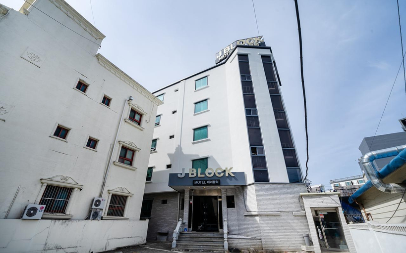 2, Gangneung J Block Motel, Gangneung