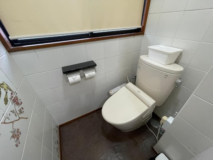 Bathroom 3, Arbor house, Kagoshima