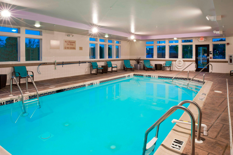 Sport & Beauty 5, TownePlace Suites by Marriott Bethlehem Easton/Lehigh Valley, Northampton