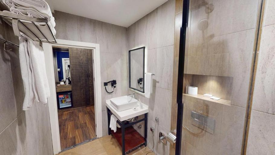 Bathroom 4, Port Rivoli Hotel Baku, Baku