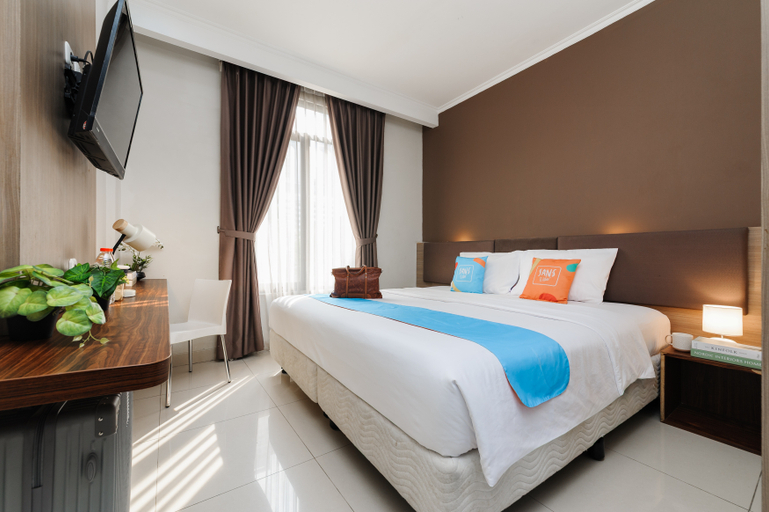 Others 2, RedDoorz Plus near Lippo Mall Kemang 2, South Jakarta