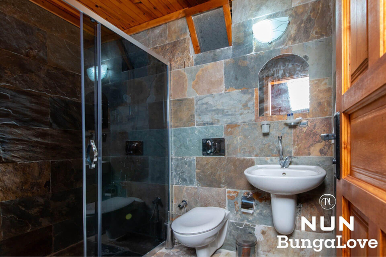 Bathroom 3, Bungalowsky, Kemer