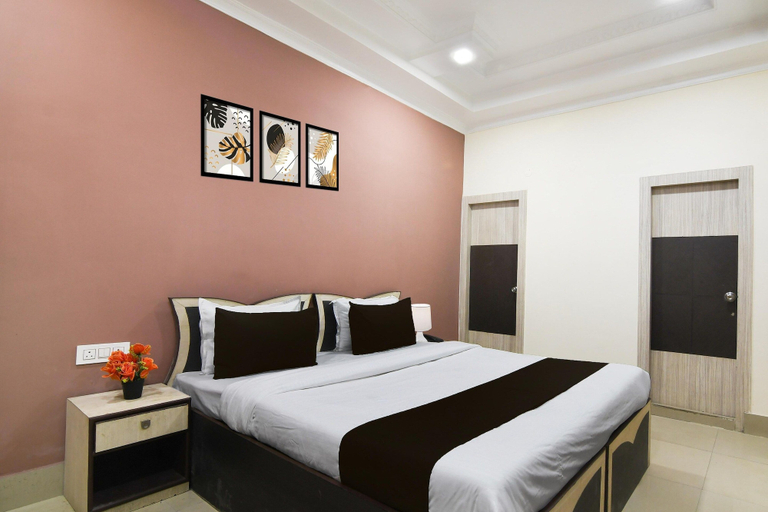 Room 5, Classic rm Guest Home, Kolkata