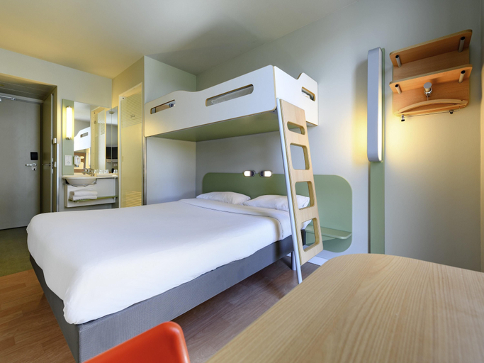 Bedroom 4, Ibis Budget Muenchen City Olympiapark, München
