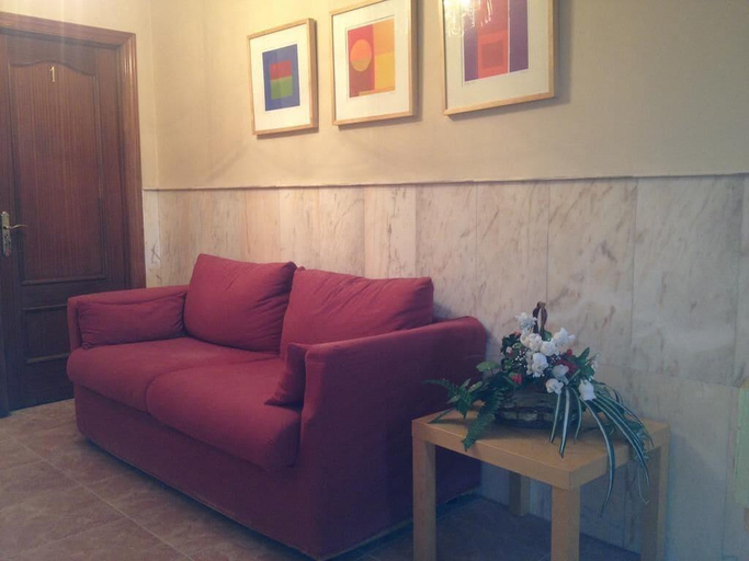 Public Area 4, Hostal el Rocio, Madrid