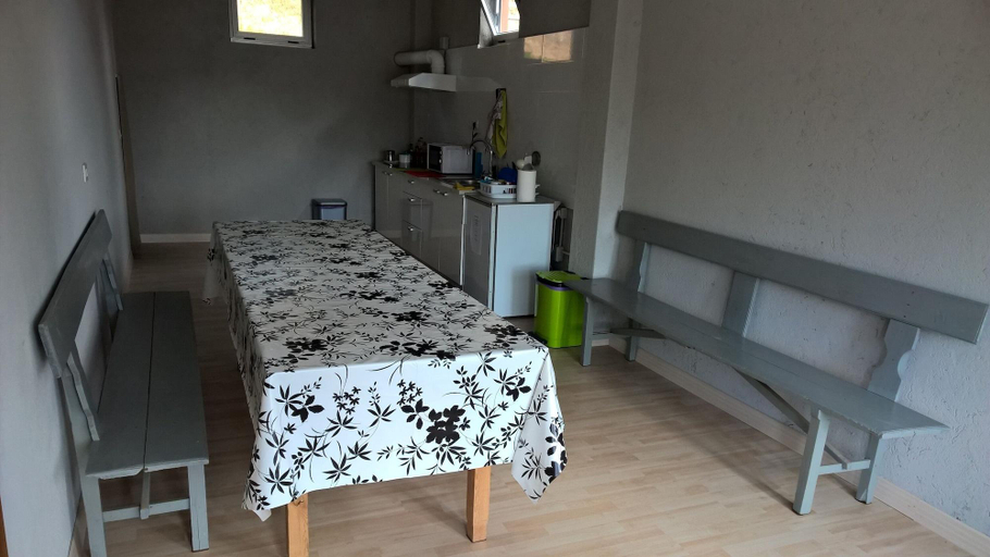 Public Area, Casa do Marabillas-Hostel, Lugo