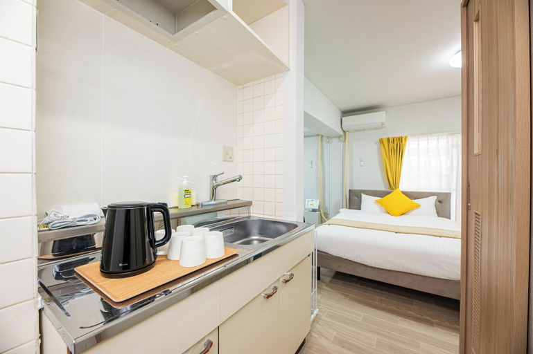 Room 4, Central Heights, Fukuoka