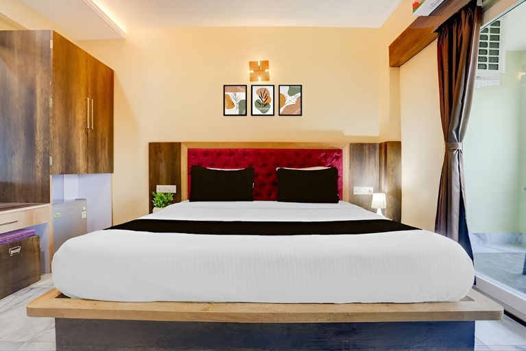 Room 5, Hotel Neel Sagar, Puri