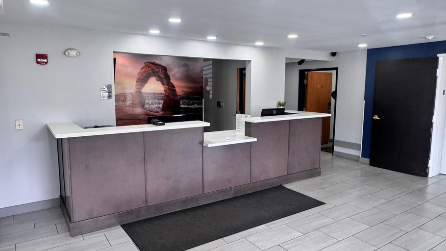 Public Area 2, Royal Inn, Salt Lake