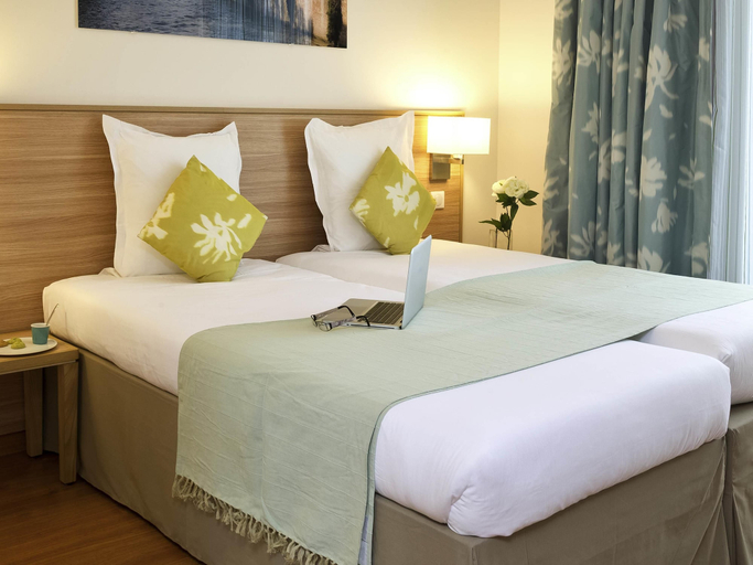 Bedroom 3, Aparthotel Adagio Paris Vincennes, Val-de-Marne