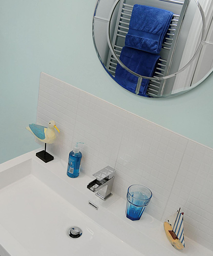 Bathroom 3, Caroe Farmhouse, Cornwall