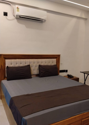 Room 4, Lake Residency, Kanniyakumari