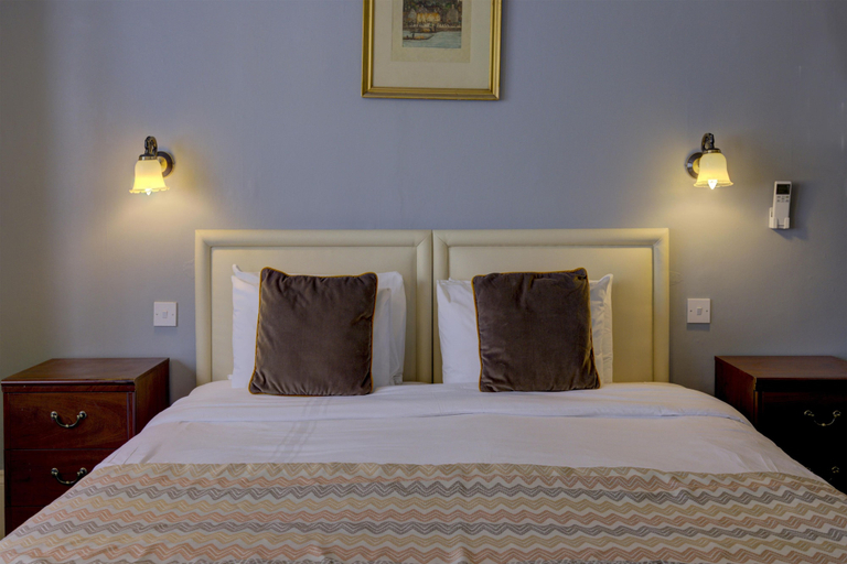 Bedroom 3, Best Western Swiss Cottage Hotel, London