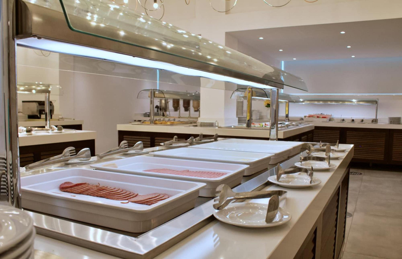 Food & Drinks 5, Kapetanios Bay Hotel Protaras