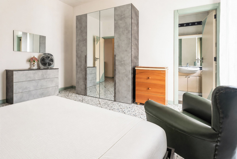Room 3, Holiday Home, Lecce