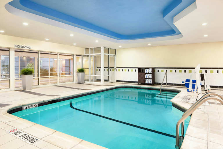 Sport & Beauty, Fairfield Inn & Suites Plainville, Hartford