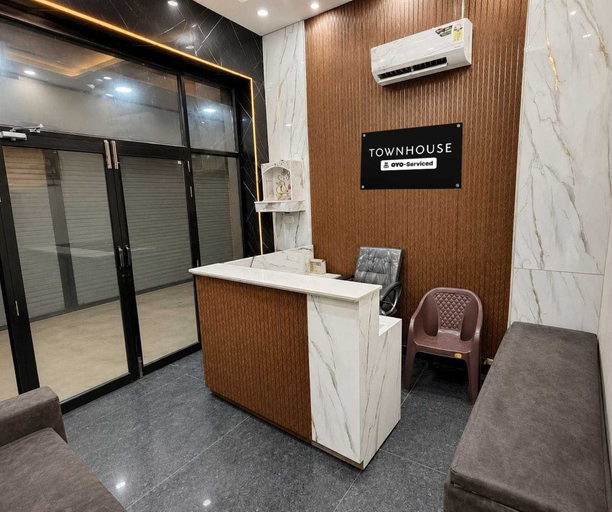 Reception 2, Deluxe Room Hotel Welnis Inn, Amritsar