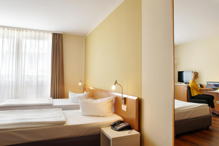 Bedroom 2, Best Western Macrander Hotel Dresden, Dresden