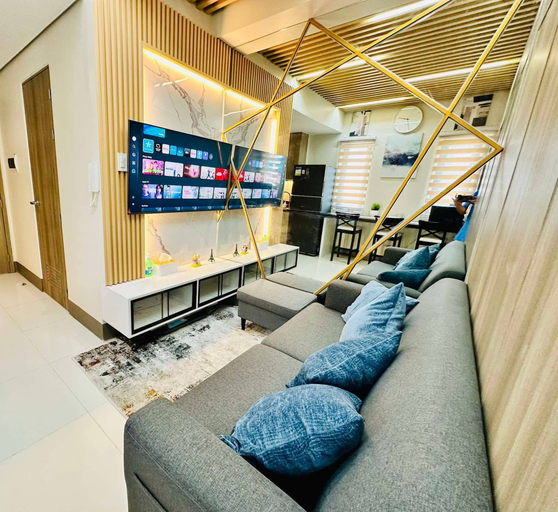 Lounge, Royal Fame Residence, Mandaluyong