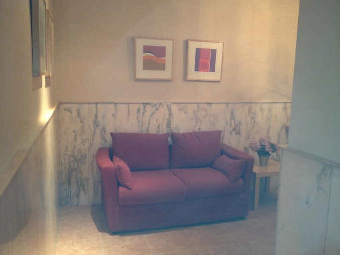 Public Area 2, Hostal el Rocio, Madrid