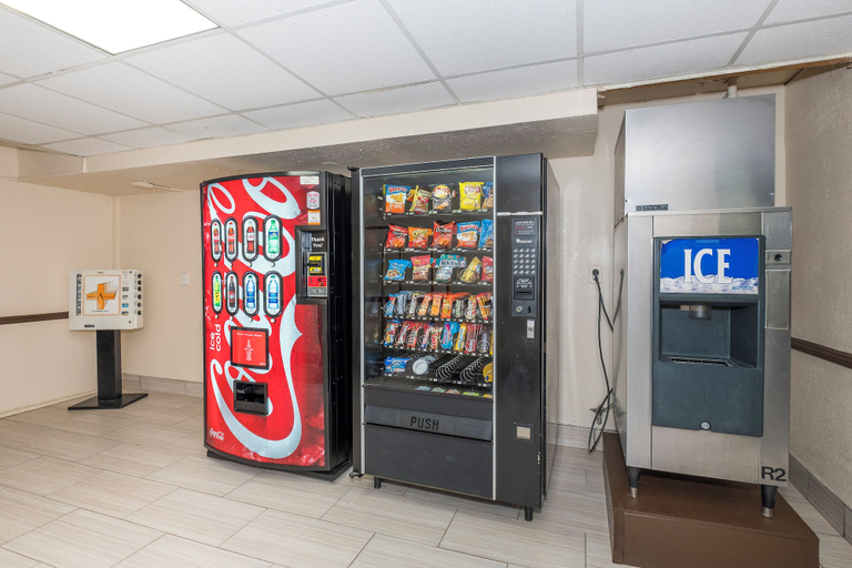 Food & Drinks 5, City Express by Marriott Knoxville, Knox