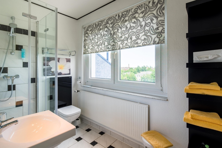 Bathroom 4, Best Western Hotel Windorf, Leipzig