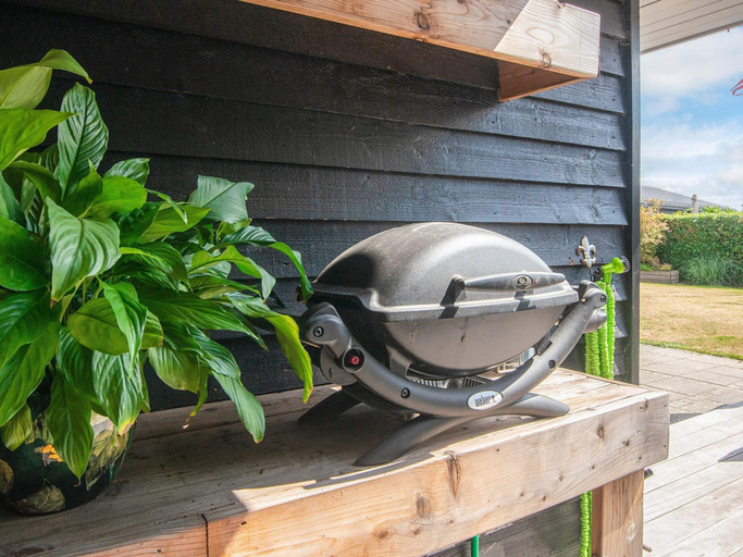 Food & Drinks, 4 Star Holiday Home in Juelsminde, Hedensted