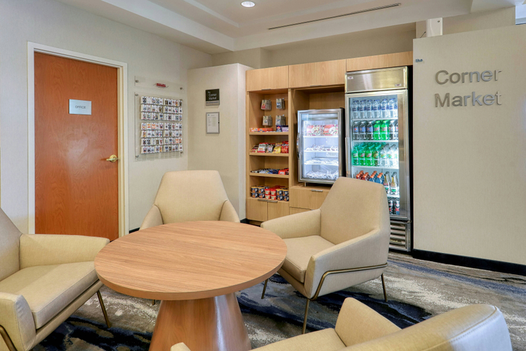 Others 5, Fairfield Inn Suites Woodbridge, Union