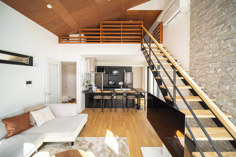 Living area 2, Hakuba Villa Yeti, Hakuba
