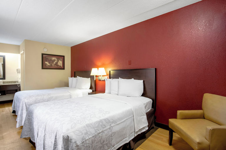 Bedroom 3, Red Roof Inn PLUS+ Columbus - Dublin , Franklin