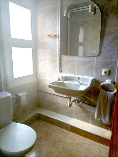 Bathroom 5, Hostal Isla Cristina Mataró, Barcelona