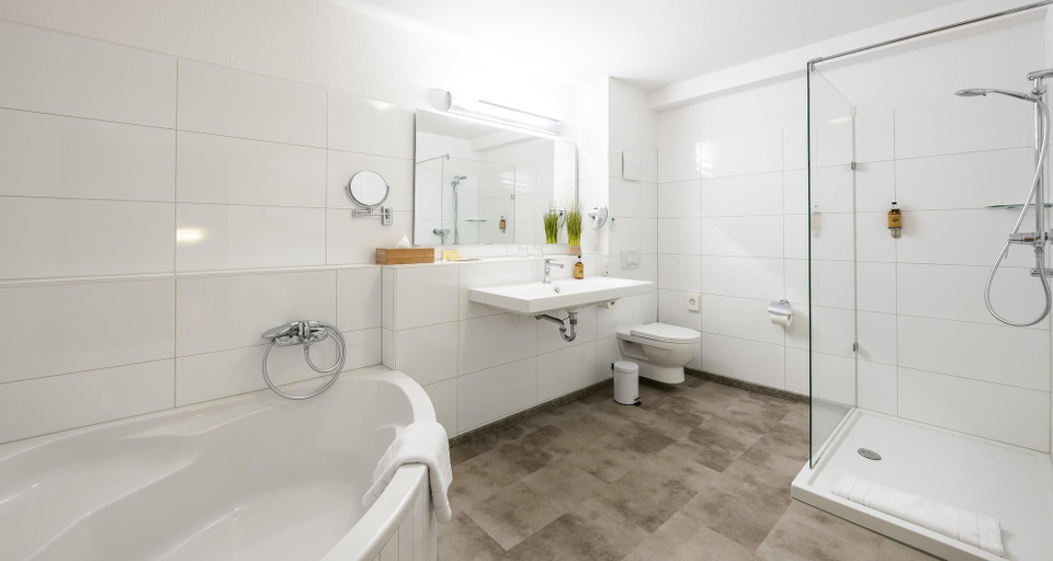 Bathroom 5, Best Western Plus iO Hotel, Main-Taunus-Kreis