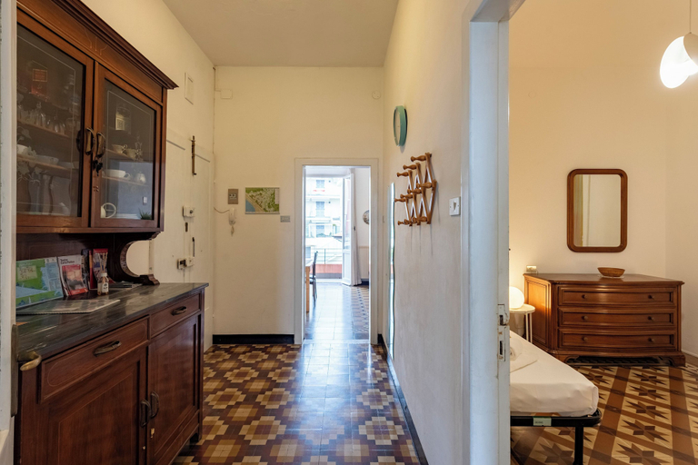 Interior 4, Amiado Apartment With Sea View Balcony, Genova