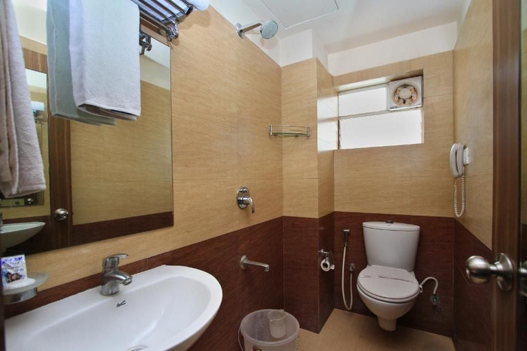 Bathroom 4, La Sara Comforts, Bangalore