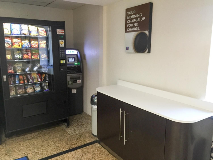 Food & Drinks 5, Motel 6 Norcross, GA, Gwinnett