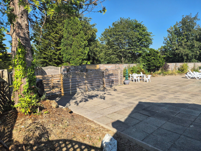 Terrace/patio, Cabin - Sleeps 6 - Outdoor Pool and Parking, Ceredigion