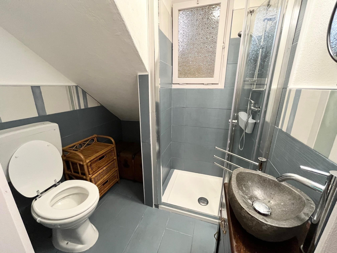 Bathroom 5, Sorriso Berzo Apartment With Stunning Views, Brescia
