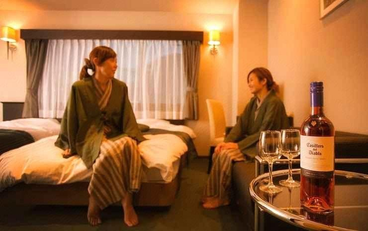 Bedroom 2, Auberge Dogo, Matsuyama