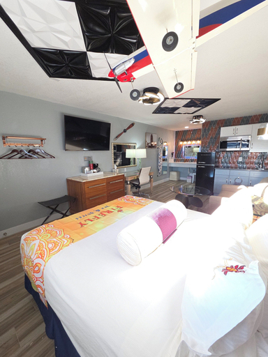 Room 5, Firefly Inn and Suites Hastings NE, Adams