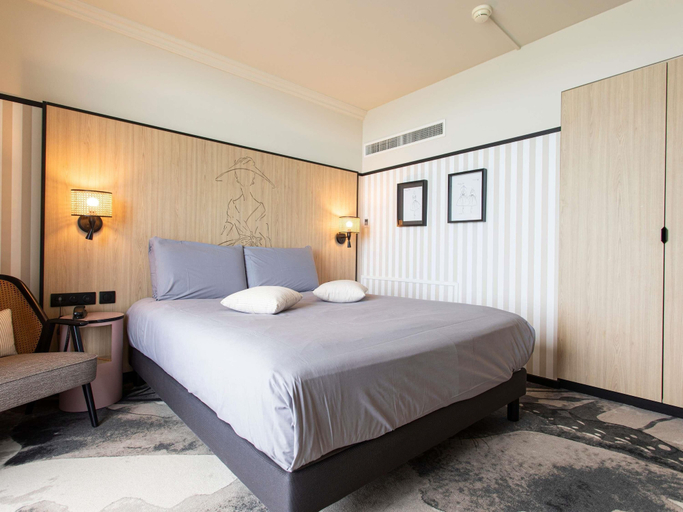 Bedroom 3, Mercure Granville Le Grand Large Hotel, Manche