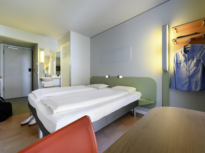 Bedroom 4, Ibis Budget Muenchen City Olympiapark, München