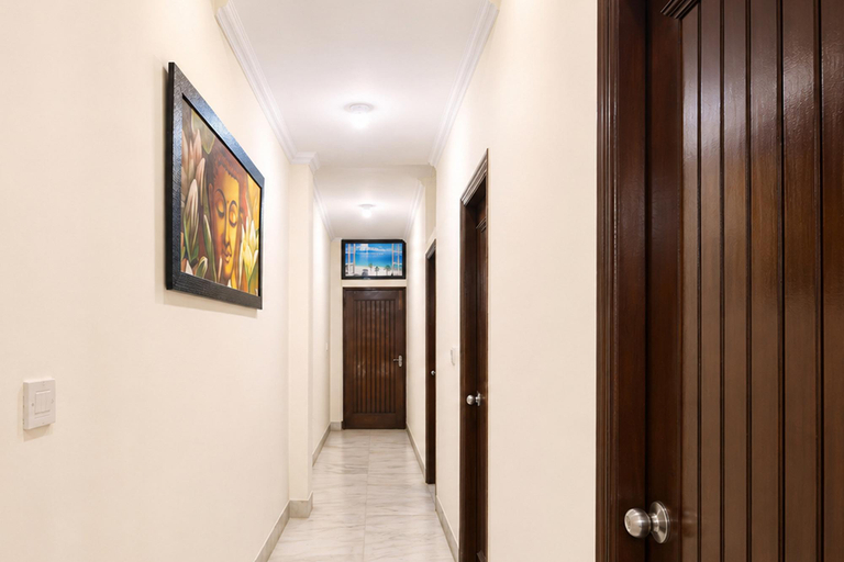 Lobby 5, Fabhotel Metro Inn Kalkaji, Delhi