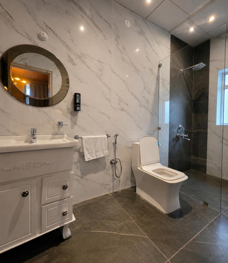 Bathroom 3, Vatika Resort, Shimla