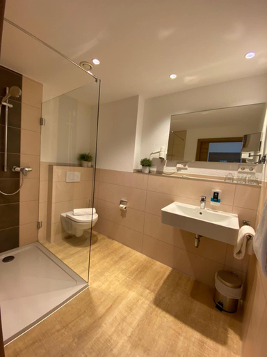Bathroom 5, Hotel Asgard, Augsburg